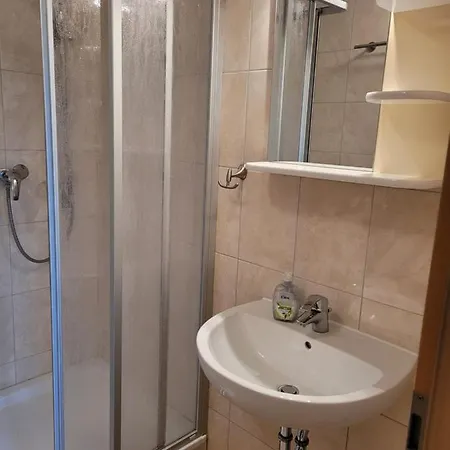 Ferienwohnung Mit 2 Schlafzimmern Zinnowitz