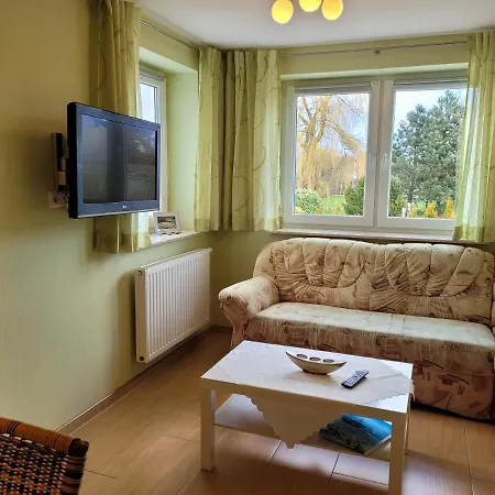 Apartmán Ferienwohnung Mit 2 Schlafzimmern Zinnowitz